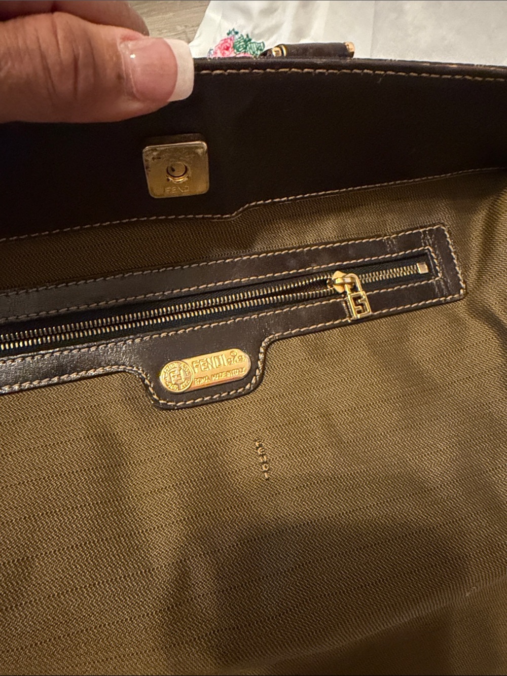 Fendi big tote - Picture 15 of 17